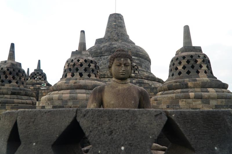 Awaken Your Journey Discover the Living Spirit of Buddhism Across Asia