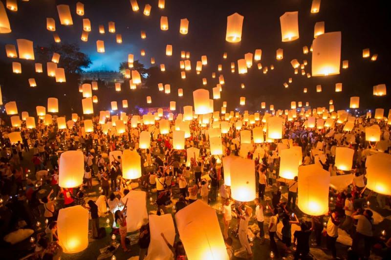 Vesak Lantern 2026 – An Exclusive Night of Light and Spiritual Grace at Borobudur Temple Vesak Lantern 2026 – An Exclusive Night of Light and Spiritual Grace at Borobudur Temple