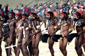 BALIEM VALLEY FESTIVAL PAPUA BALIEM VALLEY FESTIVAL PAPUA