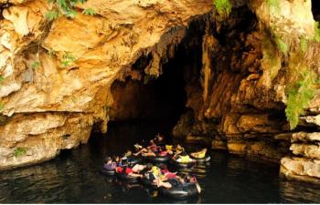 Daya Tarik Wisata/Keunikan di Goa Pindul Daya Tarik Wisata/Keunikan di Goa Pindul