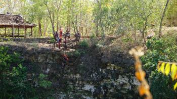 Kisah Kelam di Balik Indahnya Goa Jomblang